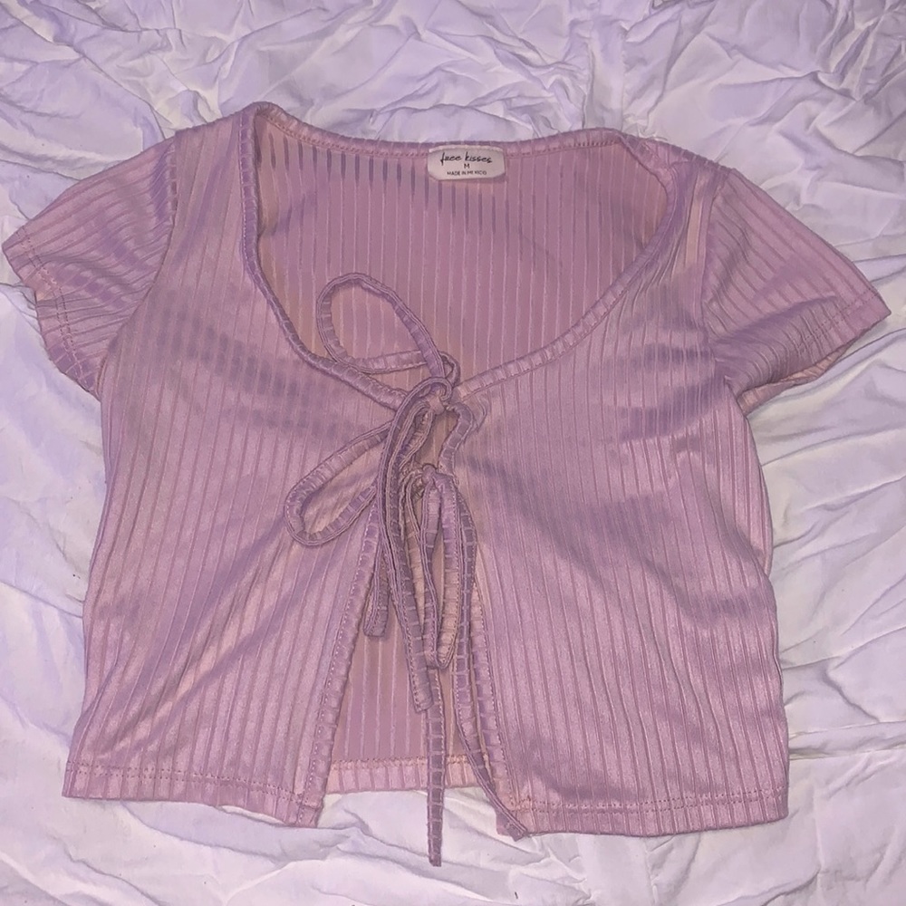 PINK TIE-IN THE FRONT SHIRT ,( size M)